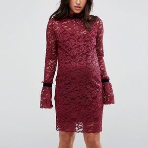 Hope & Ivy Maternity Long Sleeve Lace Dress